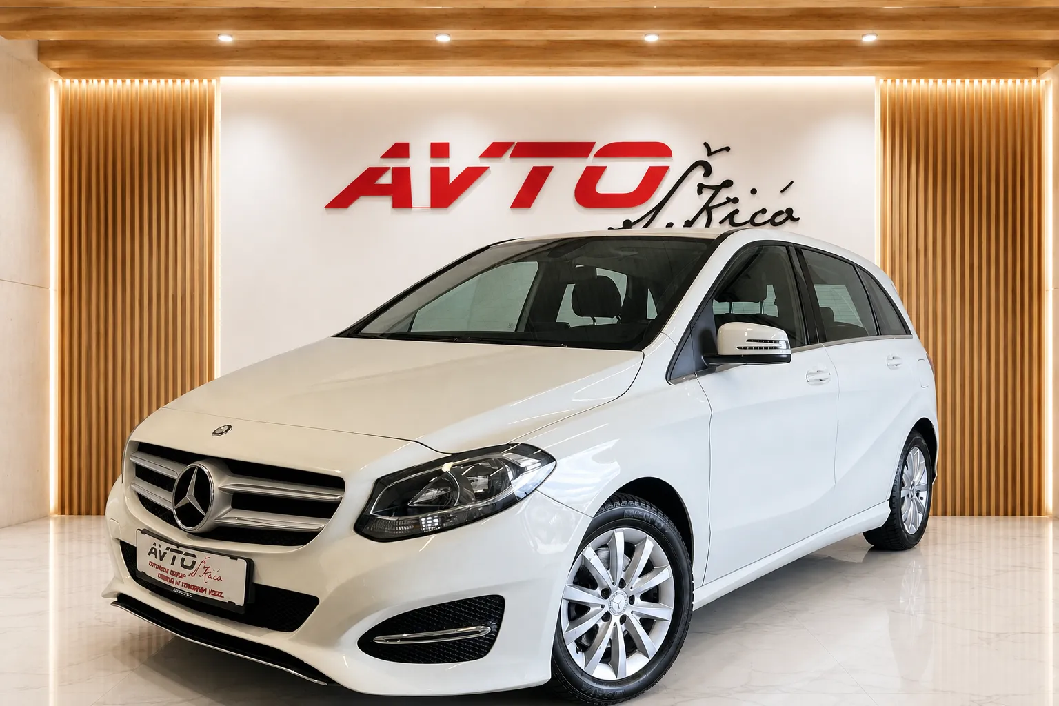 Zunanja slika - Mercedes-Benz B-Razred - 200 d-AVTOMATIK-SPORT-LED-KAMERA-NAVI-TEMPOMAT - 1