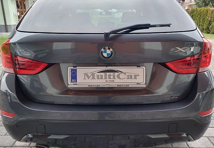Zunanja slika - BMW X1 - serija : xDrive 20d SPORT. LED.BIXENON.2xPDC.ALU...JAMSTVO - 8