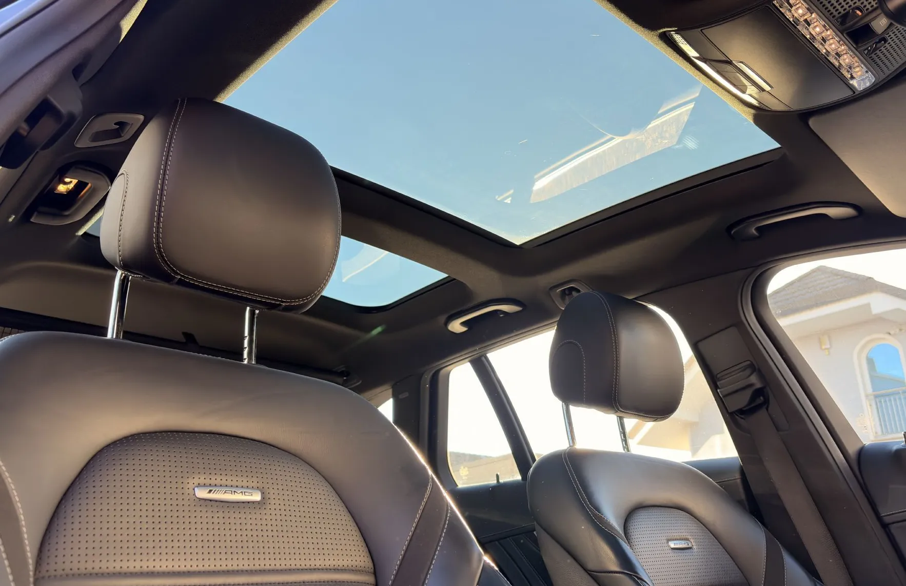 Zunanja slika - Mercedes-Benz C-Razred - Mercedes-AMG C 63 Head-Up. 360 kamera. Asistenti. - 9
