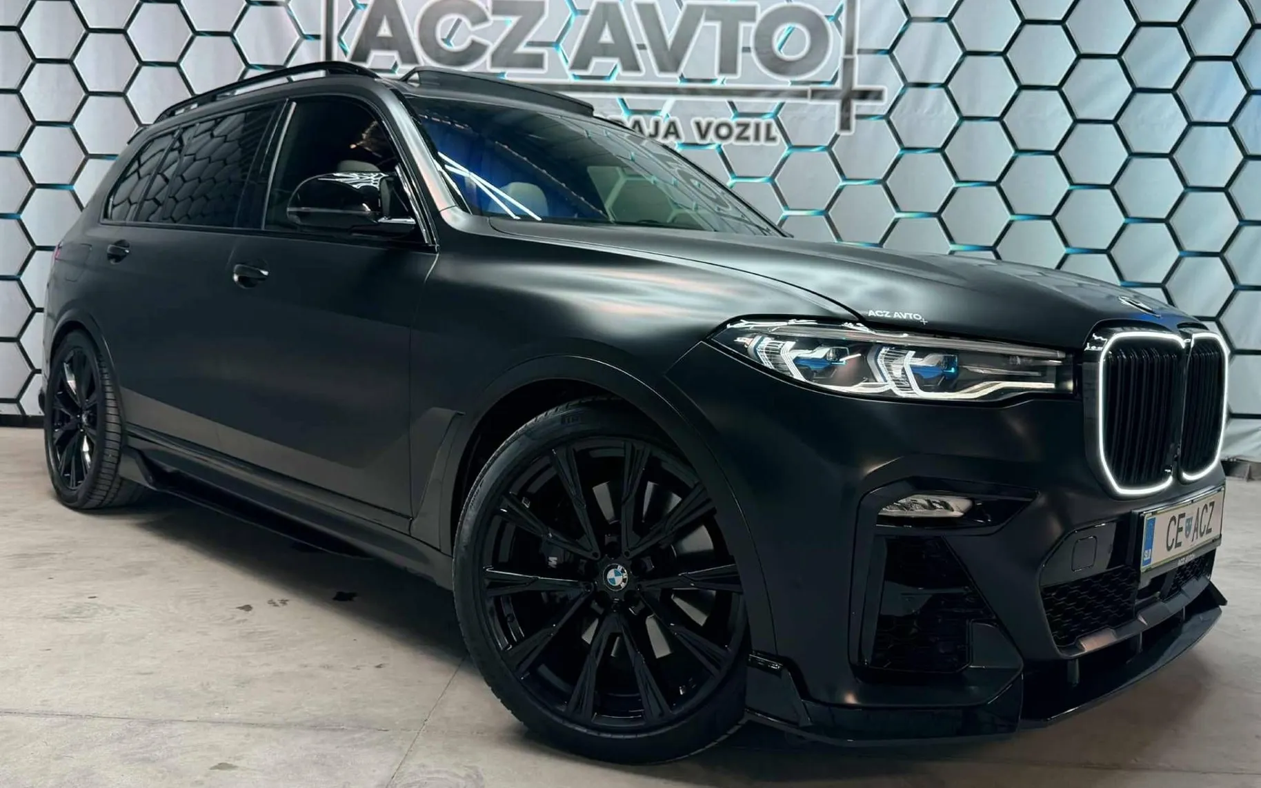 Zunanja slika - BMW serija X7: - M50D•CRISTLAY•LOUNGE•6 SED•SOFT•HLAJENJE•MASAŽA•.. - 1