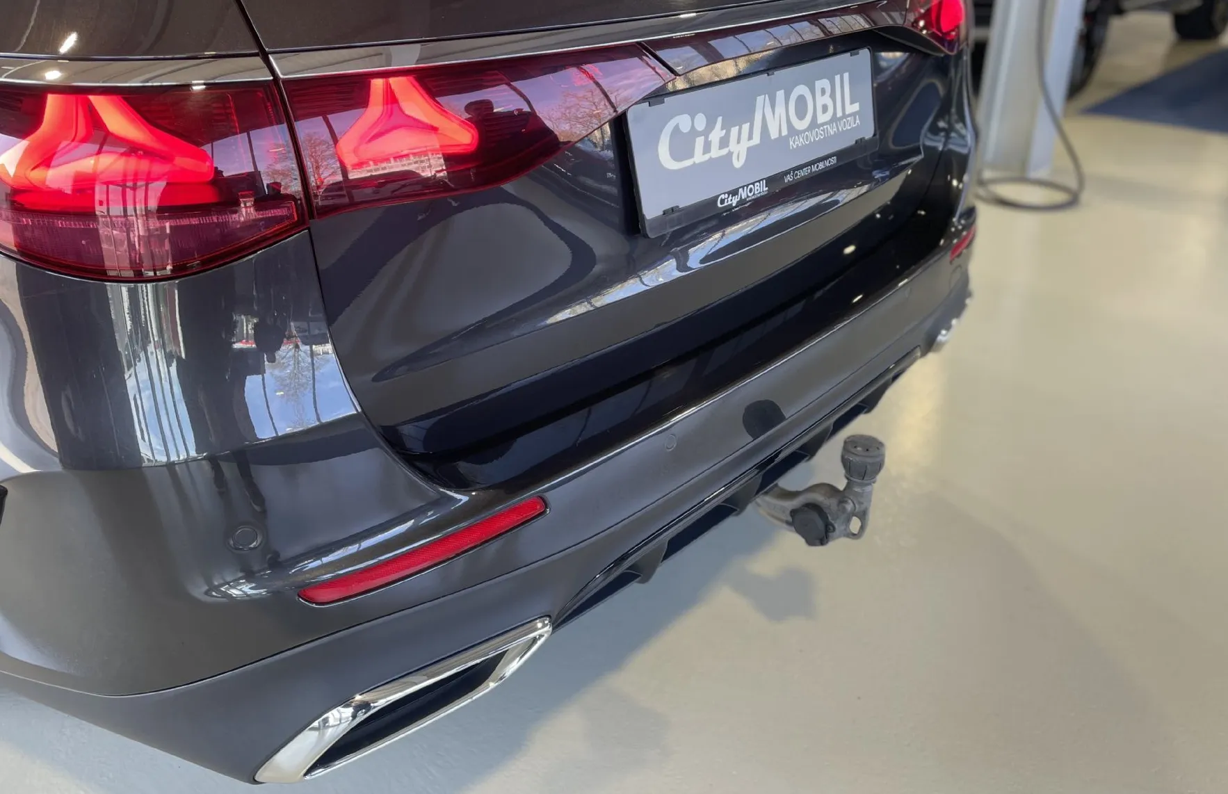 Zunanja slika - Mercedes-Benz E-Razred - ZRAČNO-KEYLESS-NAVI-KLJUKA-LED-RADAR-LANE-VIRTUAL - 7
