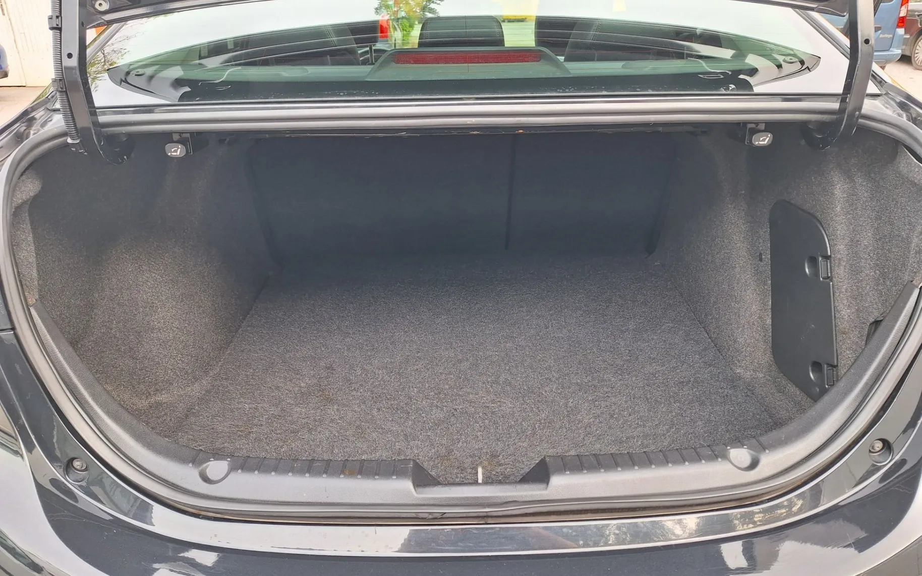 Notranja slika - Mazda Mazda3 - CD150 Revolution USNJE-PDC-LED-ALU-GRETJE SEDEŽE - 11