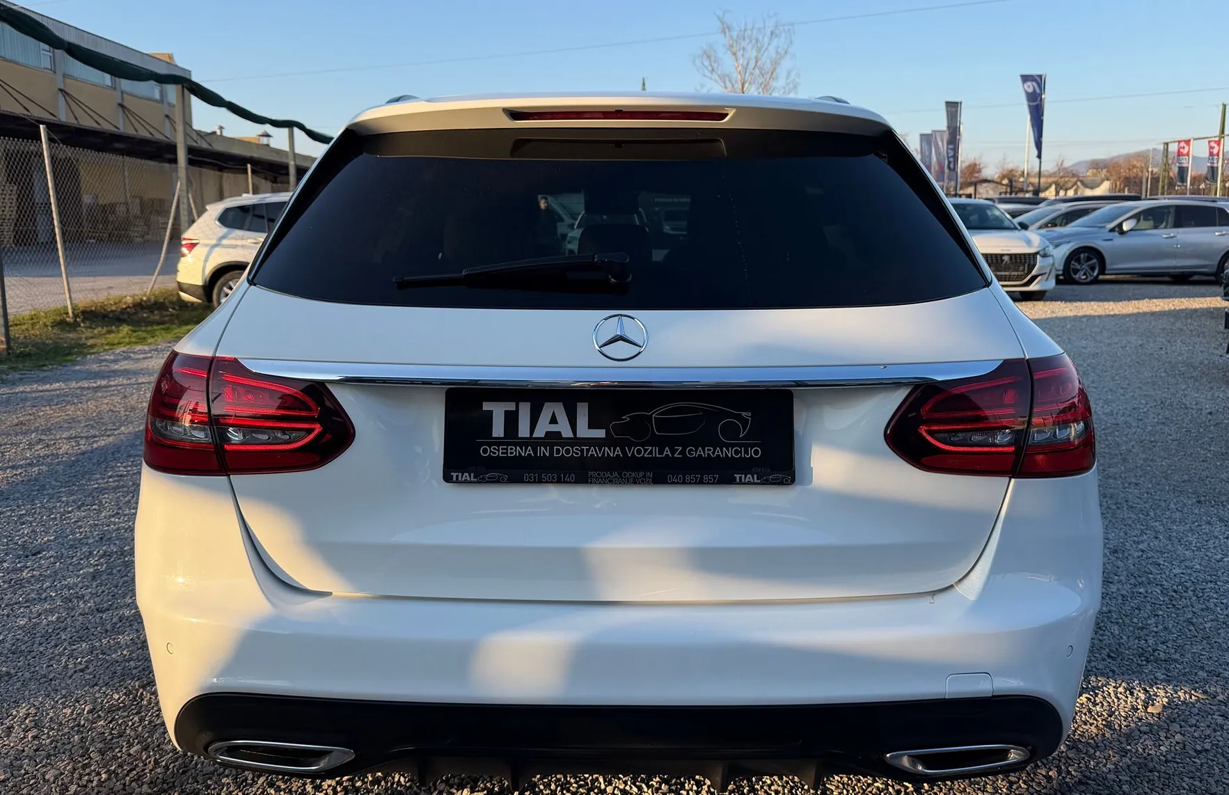 Zunanja slika - Mercedes-Benz C-Razred - C 200d AUT.-AMG-MOD.MODEL-NAVI-KAMERA-FULLLED-18C - 6