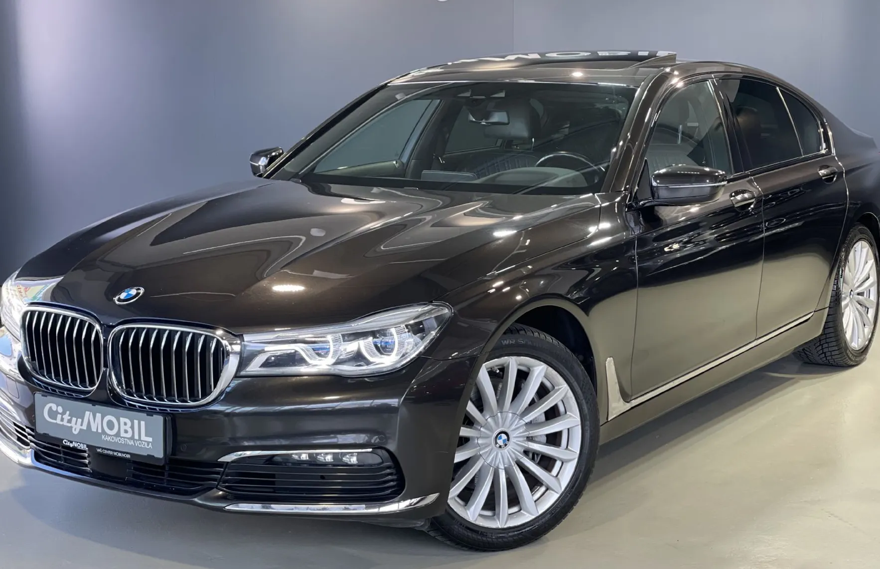 Zunanja slika - BMW Serija 7 - : XDRIVE-SOFT-HEAD UP-PANO-MEMORY-LED-VIRTUAL-NAVI - 1