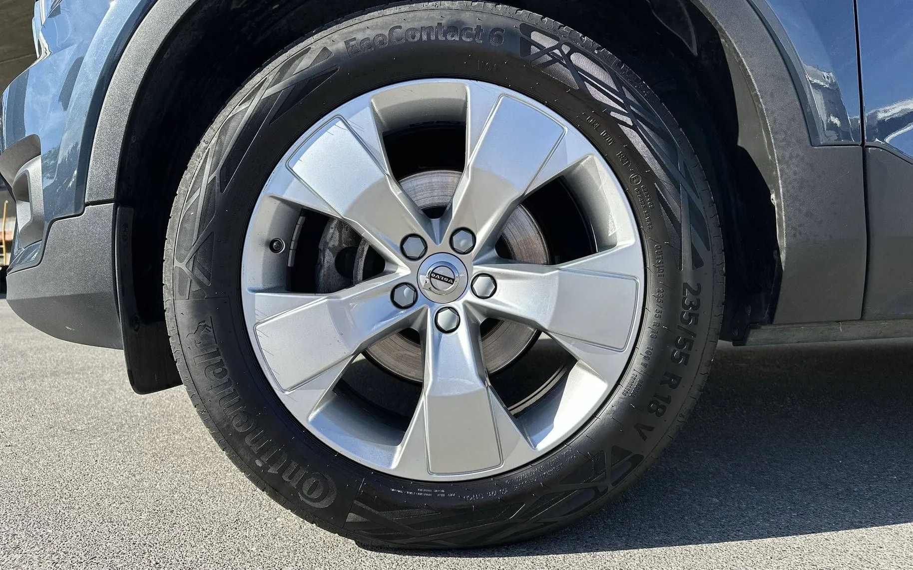 Notranja slika - Volvo XC40 - T3 Momentum Pro Avt. - 9