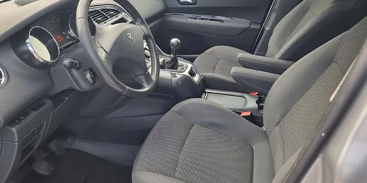 Zunanja slika - Peugeot 5008 - 1.6 VTi - 7 SEDEŽEV - HITRI KREDIT BREZ POLOGA - 6