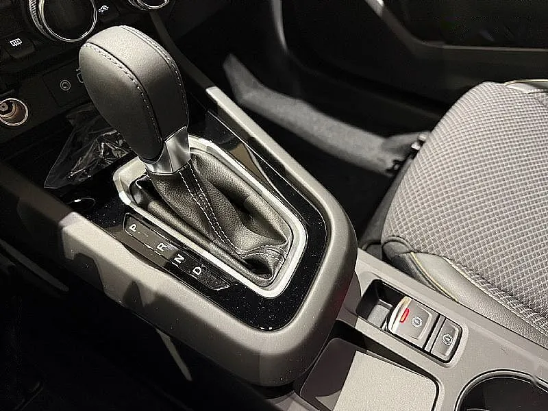 Zunanja slika - Renault Mégane - Techno HEV145 Avto+paket Varnost in parkiranje - 10