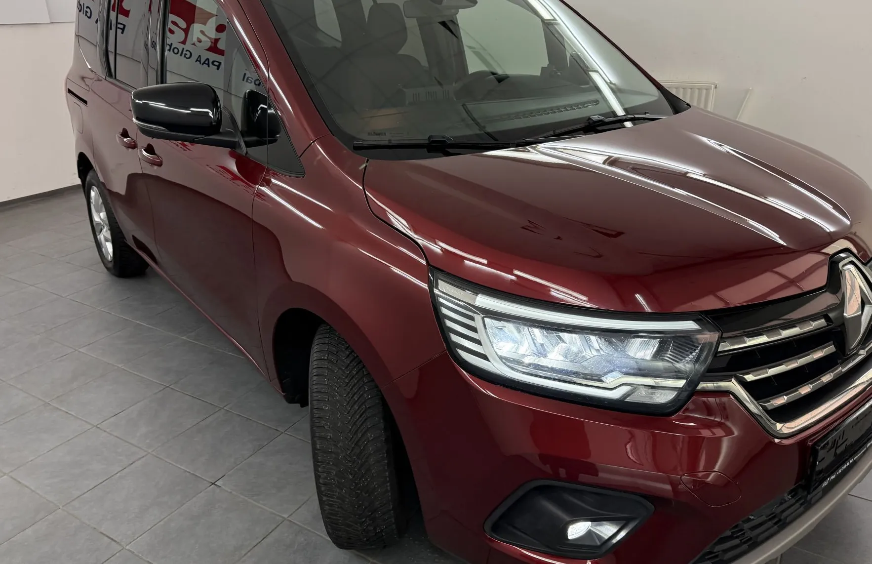 Zunanja slika - Renault Kangoo - 1.3 TCe 100 Edition One.USNJE.NAVI.KAMERA.BENCIN - 2