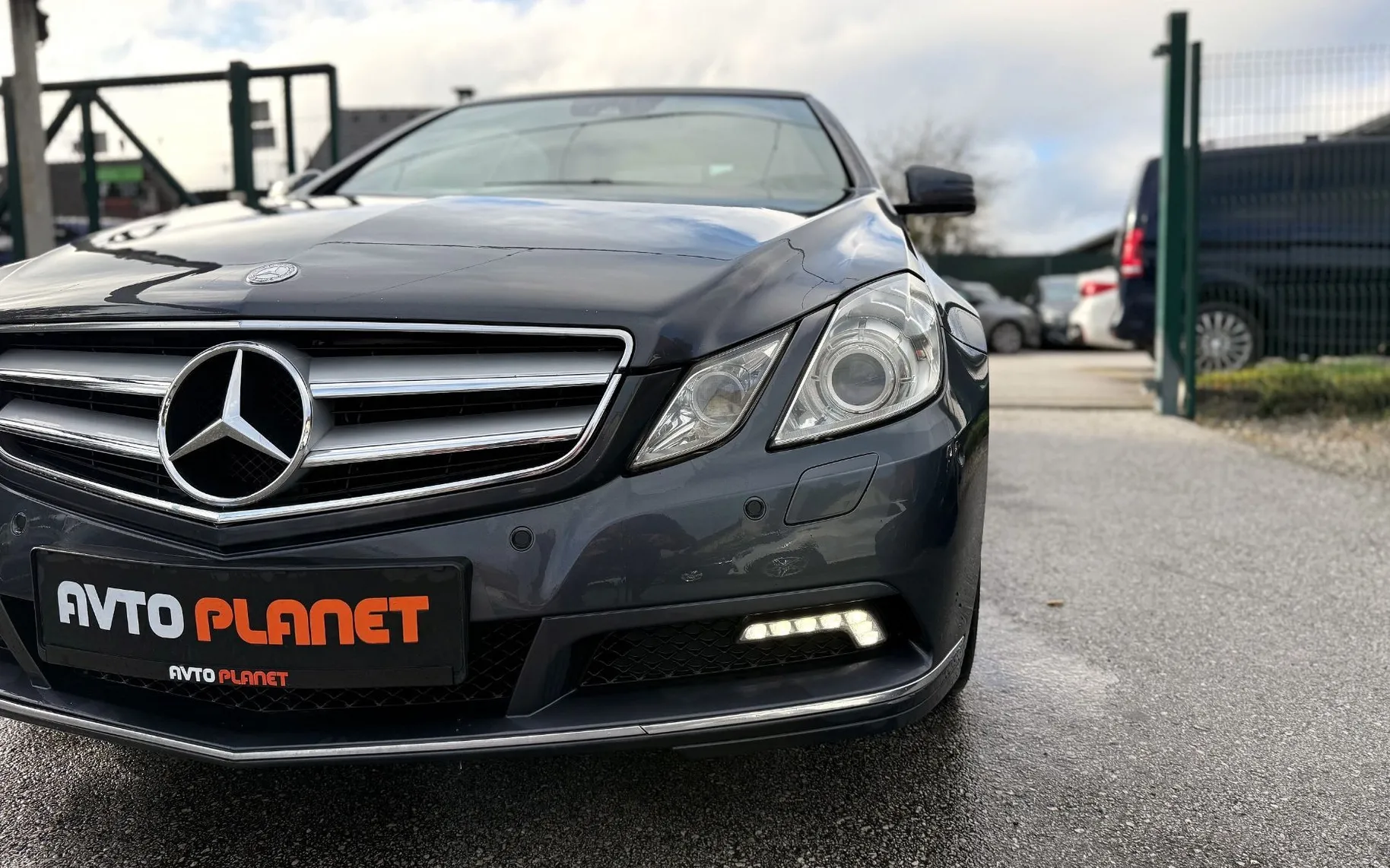 Zunanja slika - Mercedes-Benz E-Razred - E 220 CDI AVANTGARDE AUT. LED XENON NAVI ALU18 - 11