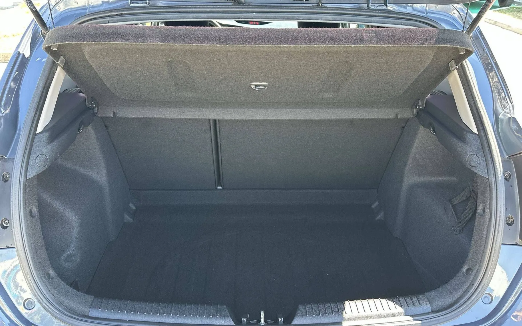 Notranja slika - KIA Ceed - 1.4 CVVT LX Champion NAVI - 12