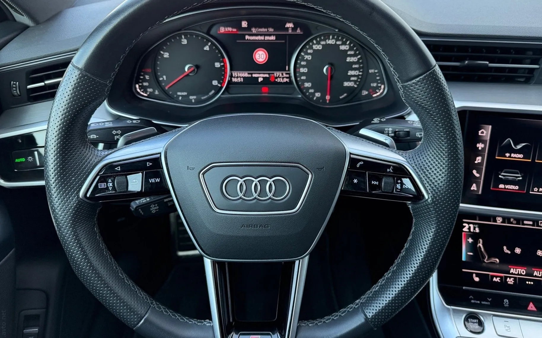 Notranja slika - Audi A6 Avant - 50 TDI quattro S-Line Tiptronic-20 COL-Keyless-ACC - 8