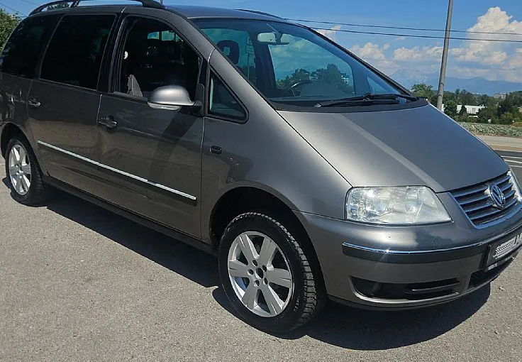 Zunanja slika - Volkswagen Sharan - 2.0 TDI 140ks  °7-SEDEŽEV° - 2