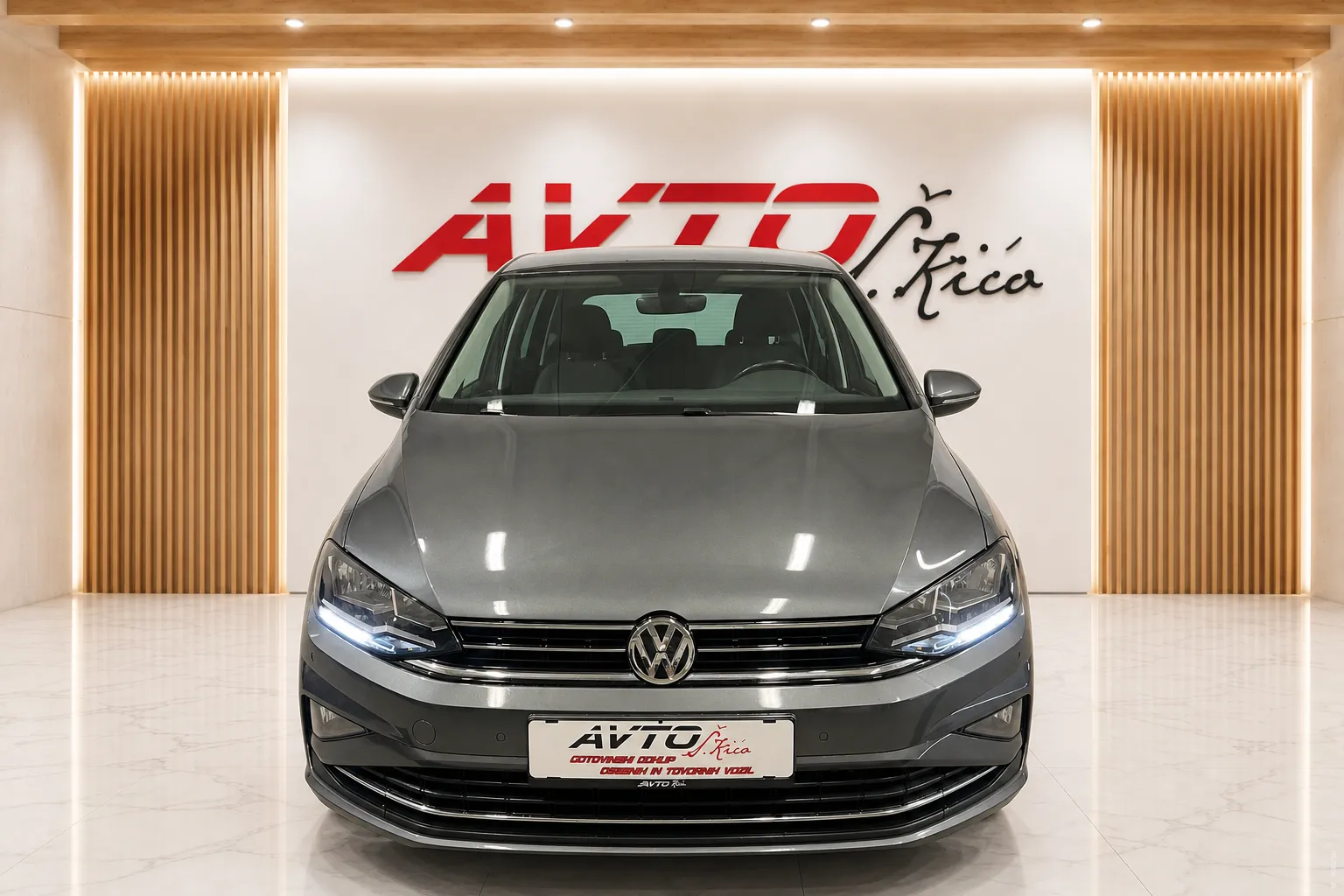 Notranja slika - Volkswagen Golf Sportsvan - 1.5 TSI-ACC-LED-KAMERA-NAVIGACIJA-VLEČNA KLJUKA - 7