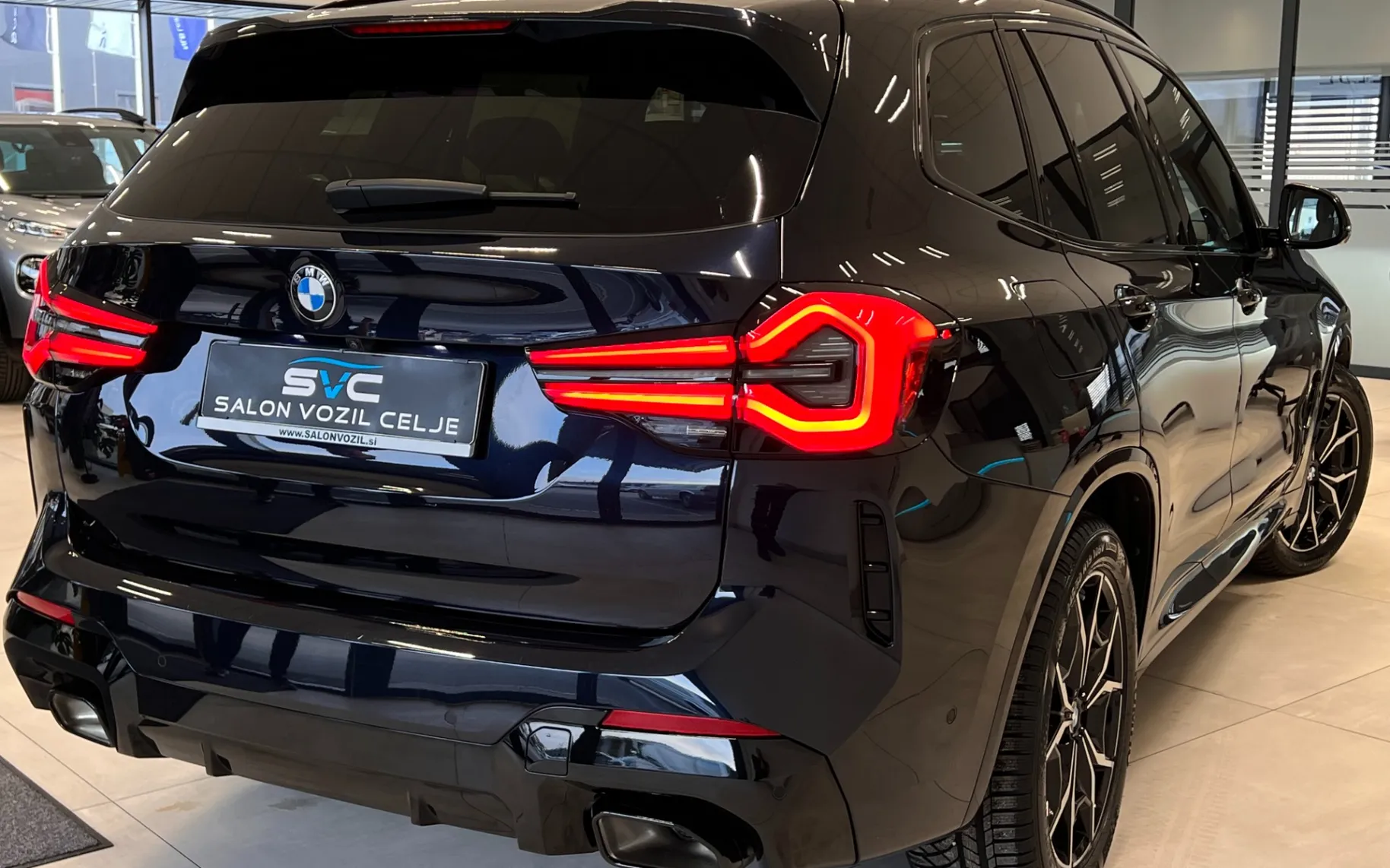 Zunanja slika - BMW X3 - serija : 20d-XD-M-PAKET-LASER-HEAD-MEMORY-HARMAN-KEYLES-1.. - 4
