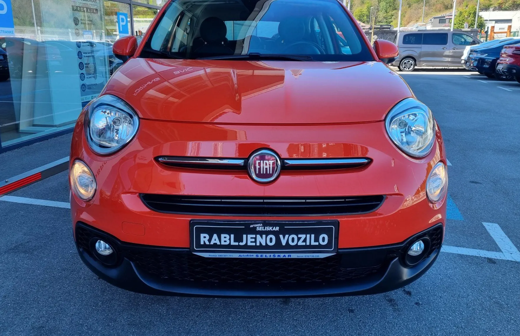 Zunanja slika - Fiat 500X - 1.0 URBAN - ODLIČNO OHRANJEN - ZNANA ZGODOVINA - 3