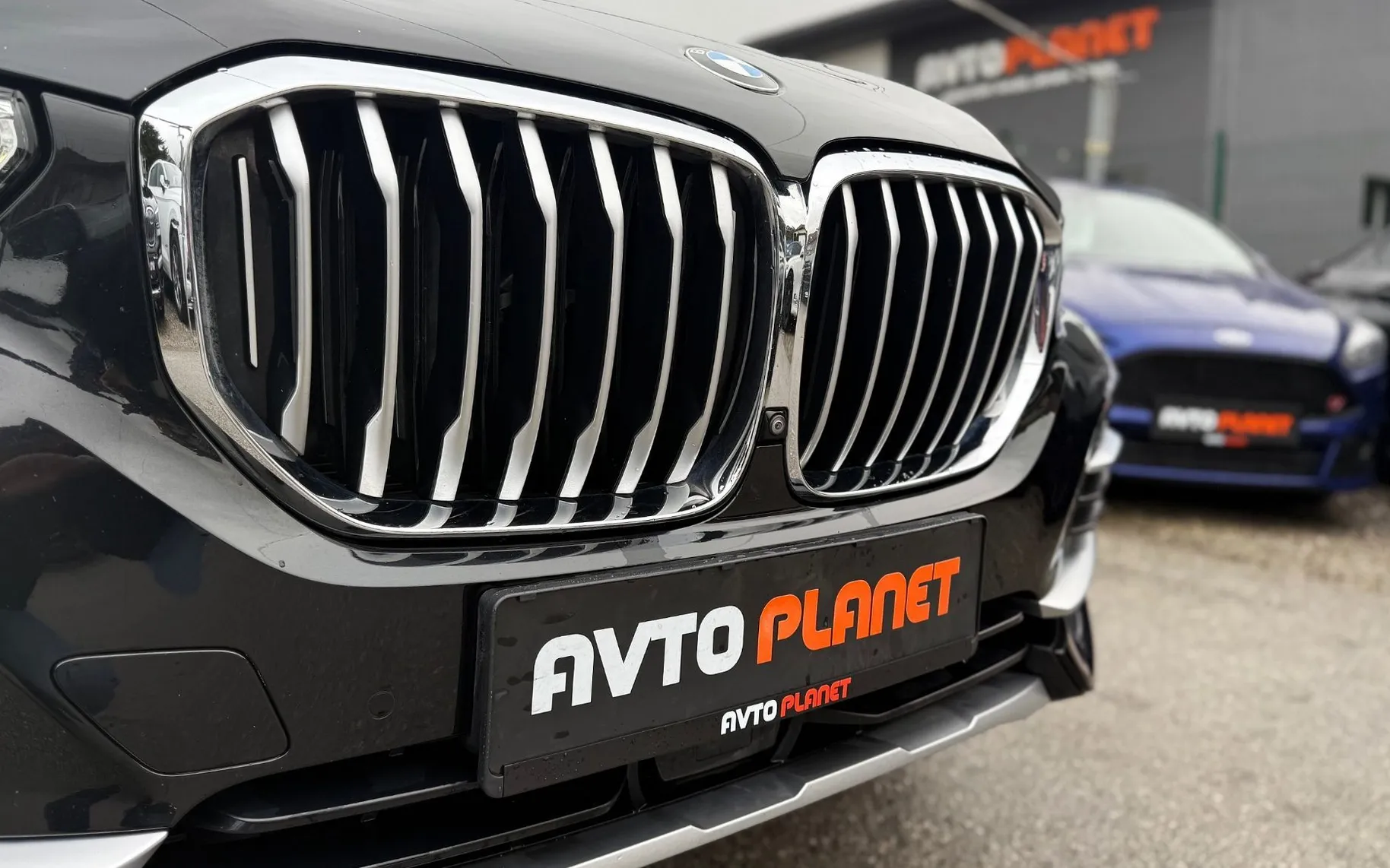 Zunanja slika - BMW X5 - serija : xDrive40i xLINE LASER ACC PANO HEADuP 360K - 11