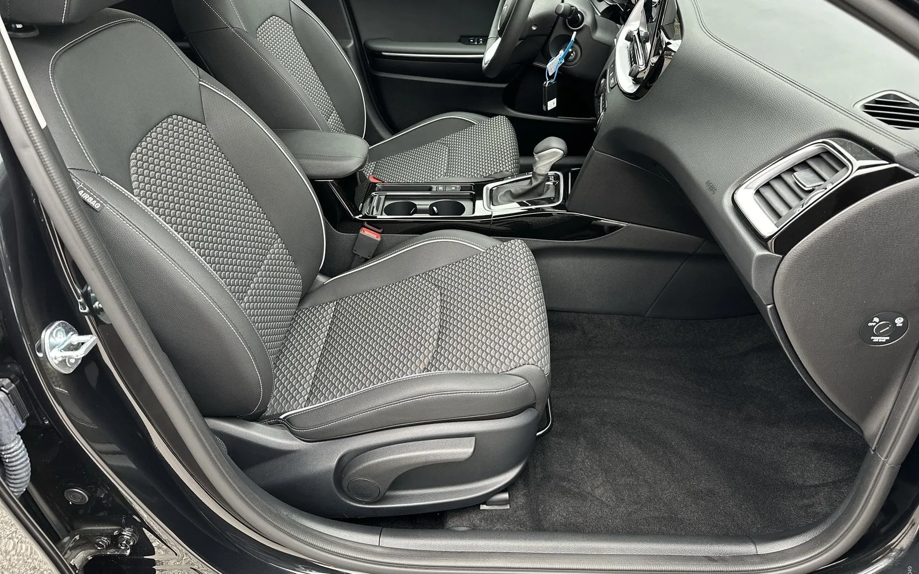 Notranja slika - KIA XCeed - 1.0 T-GDi EX Way ISG. MT - 16