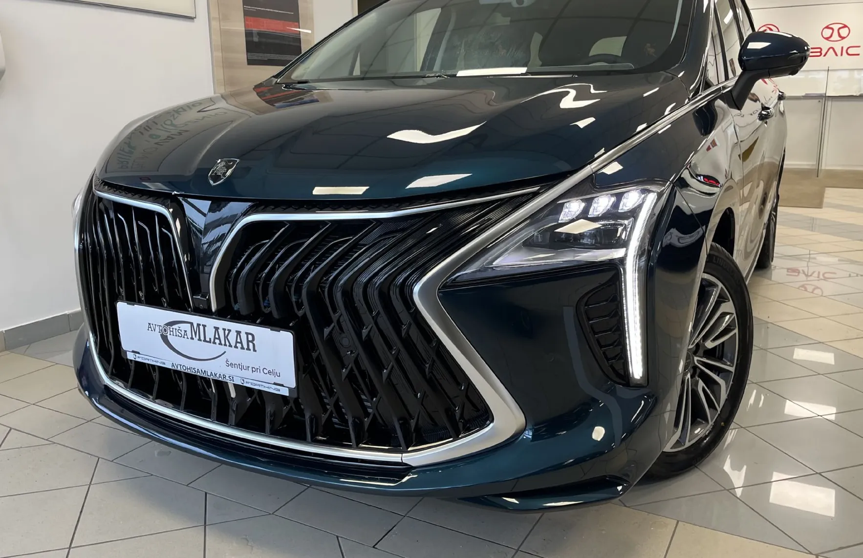Zunanja slika - Forthing Forthing U Tour - U-Tour 1.5 DCT7 177KM - ADAS - NA ZALOGI - - 3