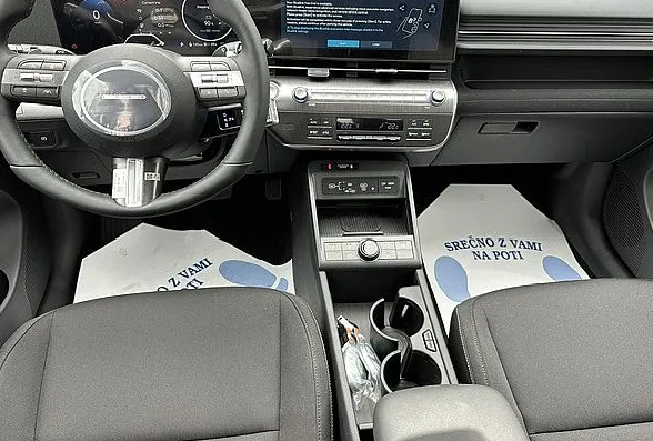 Zunanja slika - Hyundai Kona - EV 65kWh Premium°°Winter°°topl.črp°°ambient - 7