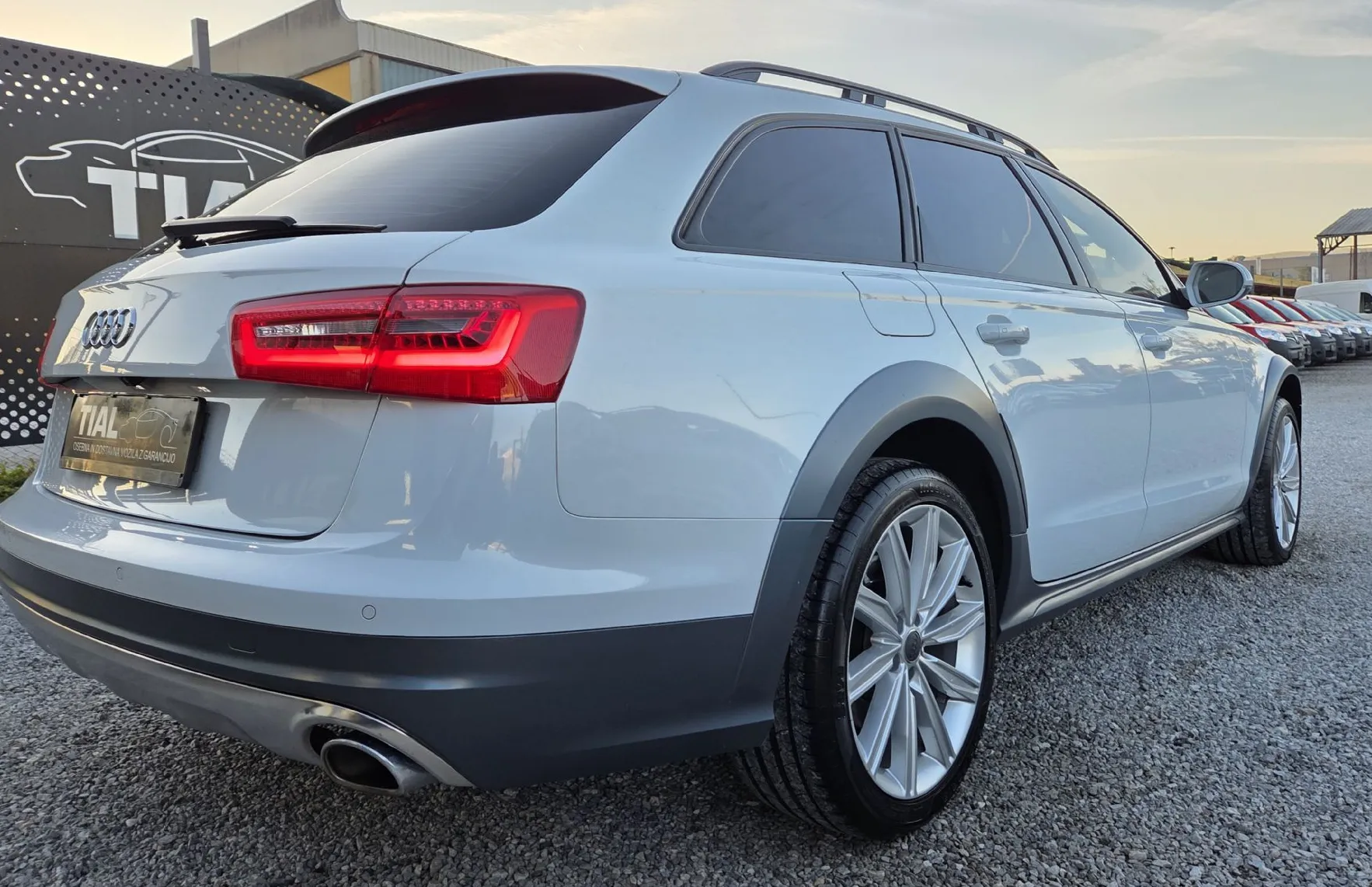 Zunanja slika - Audi A6 Allroad - 3.0TDIquattro-night vision-pdc navi-alu-kamera - 7