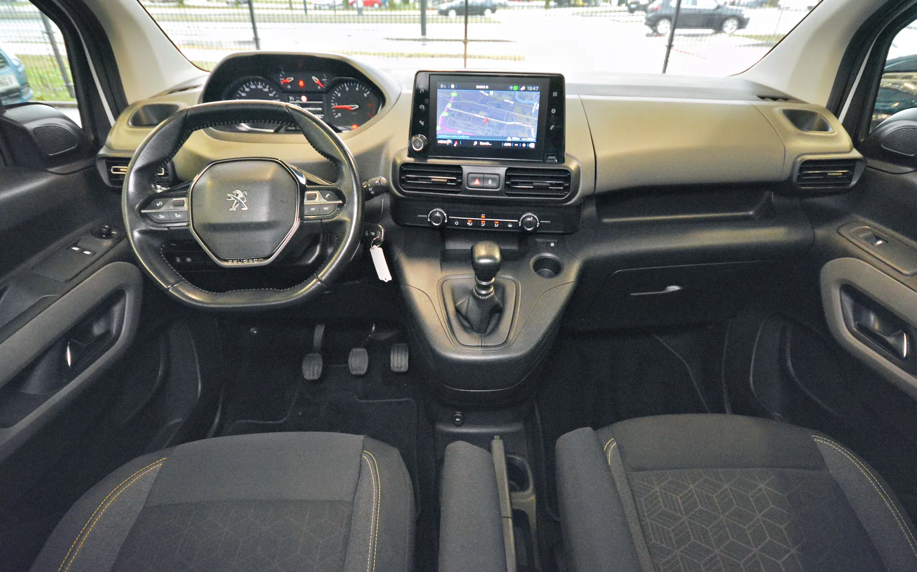Zunanja slika - Peugeot Rifter - 1.5 BlueHDI 131KM NAVI-PDC-APP CONNECT-VELIKI SERV - 9