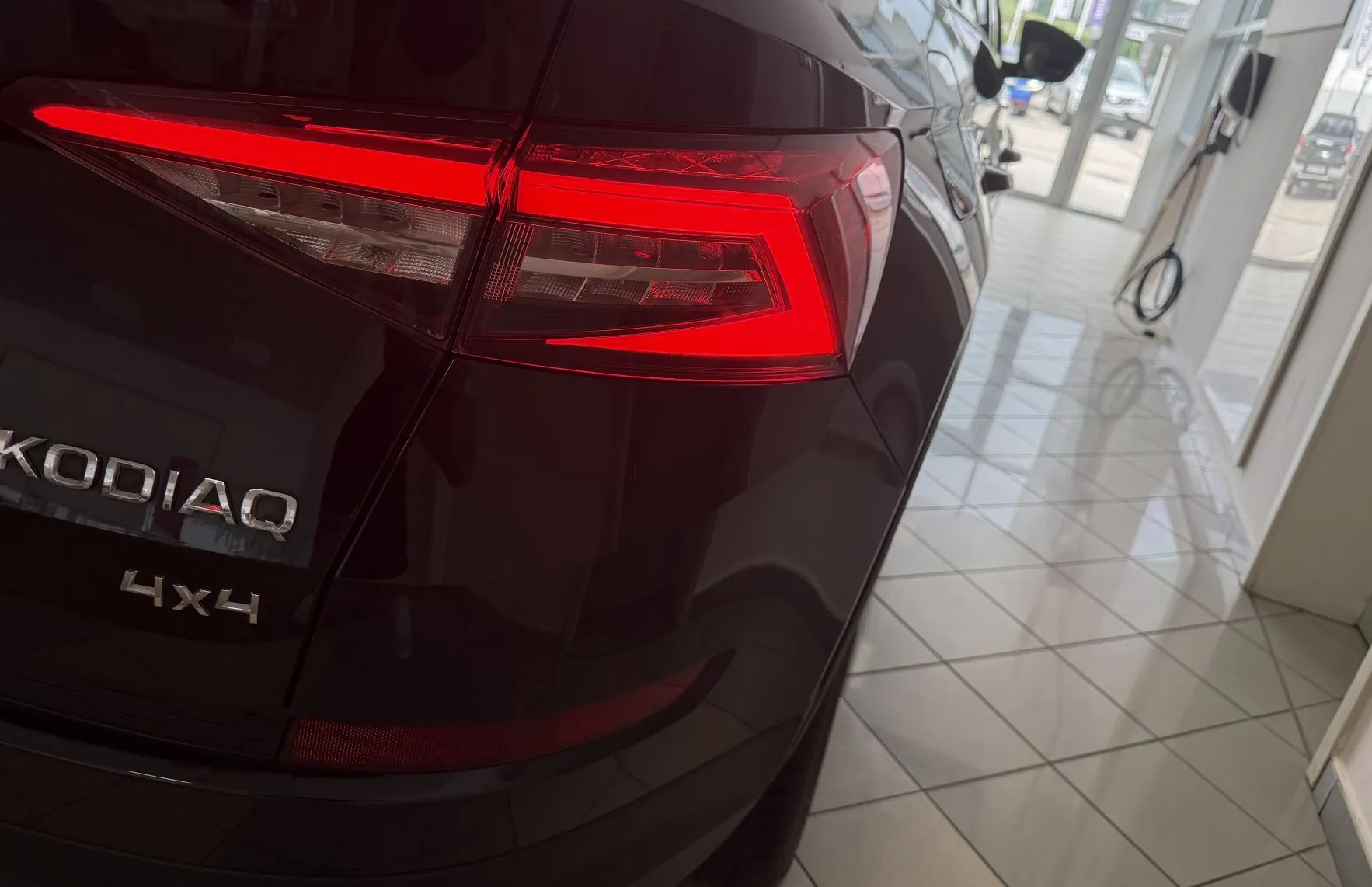 Zunanja slika - Škoda Kodiaq - Style 2.0 TDI 110kW 4X4 -1.LASTNIK-SLO.-FULL LED- - 8
