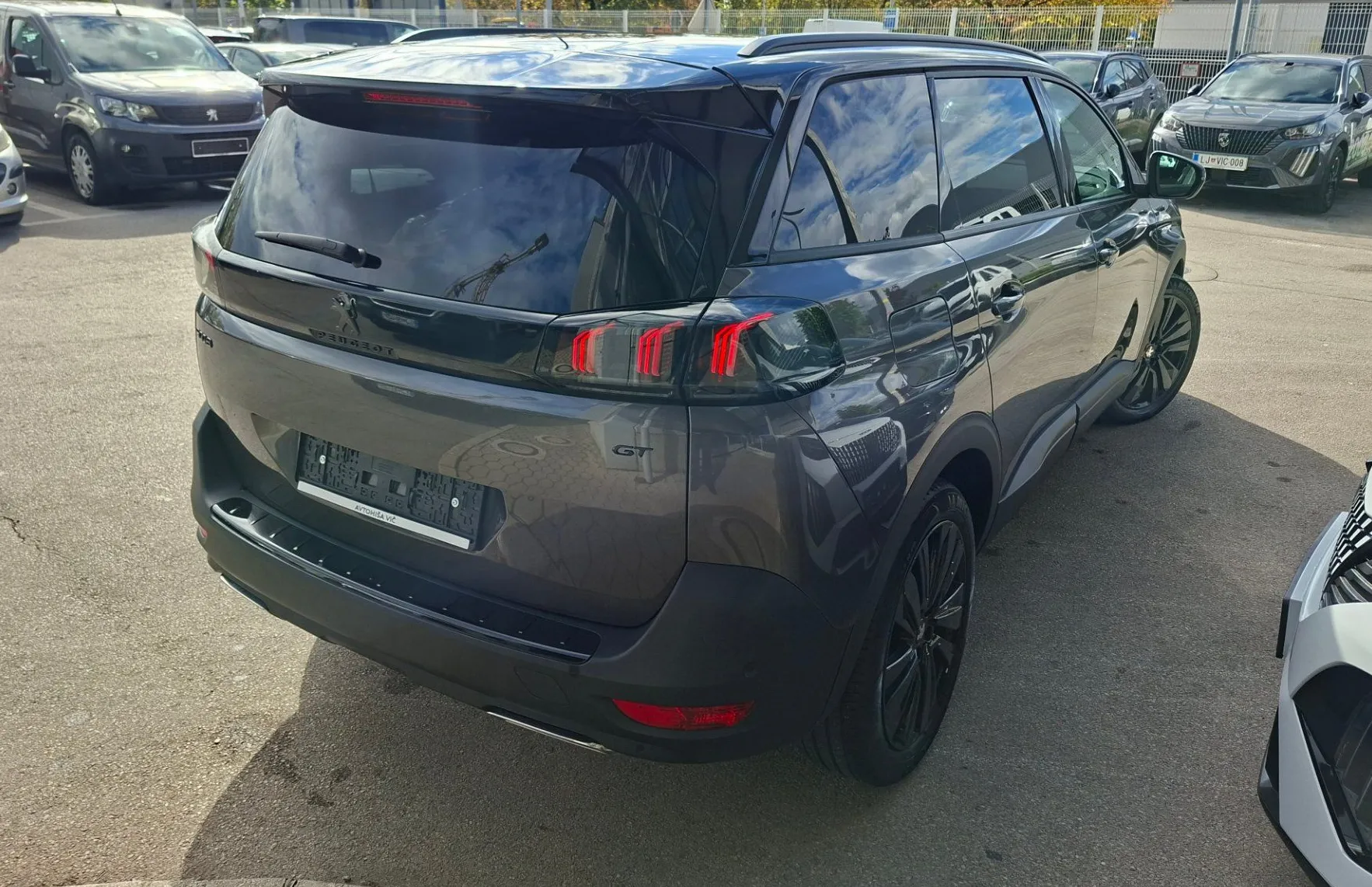 Zunanja slika - Peugeot 5008 - 1.5 BlueHDI 130 S S GT Avt. - 3