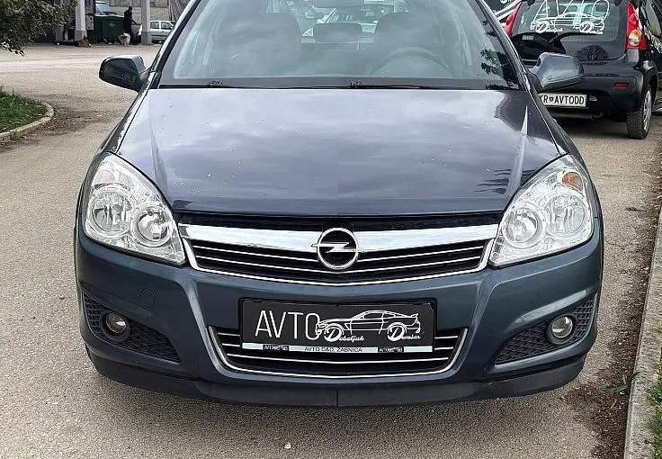Zunanja slika - Opel Astra - Karavan 1.7 CDTI Cosmo - 2