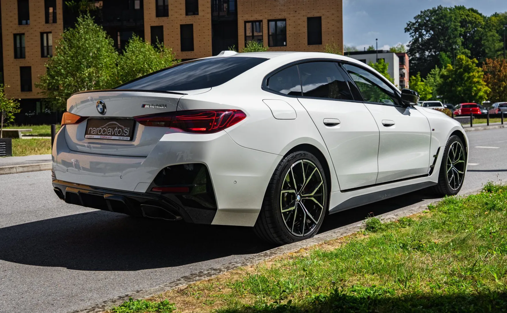 Zunanja slika - BMW Serija 4 - Gran Coupe: 440i xDrive - Šibedah - Harman Kardon - Memo - 6