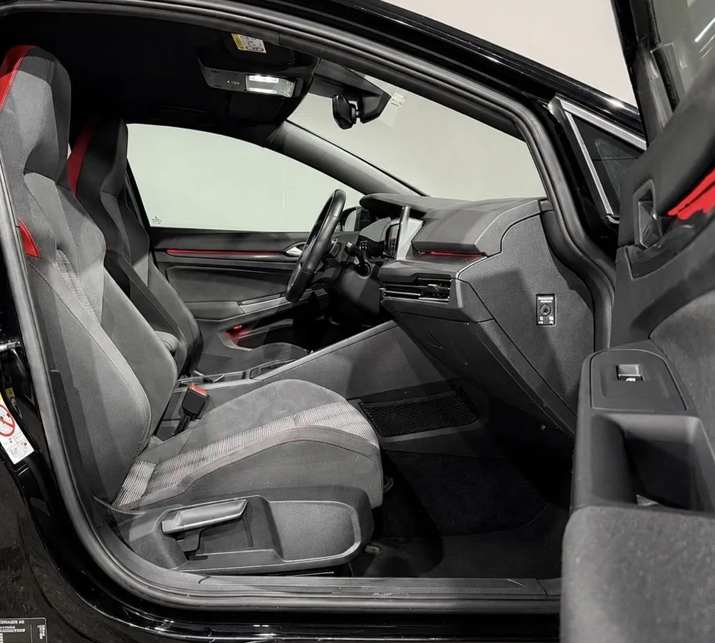 Zunanja slika - Volkswagen Golf - 2.0 GTI - DSG - KAMERA - IQ LED - RADAR - GRET SED - 12