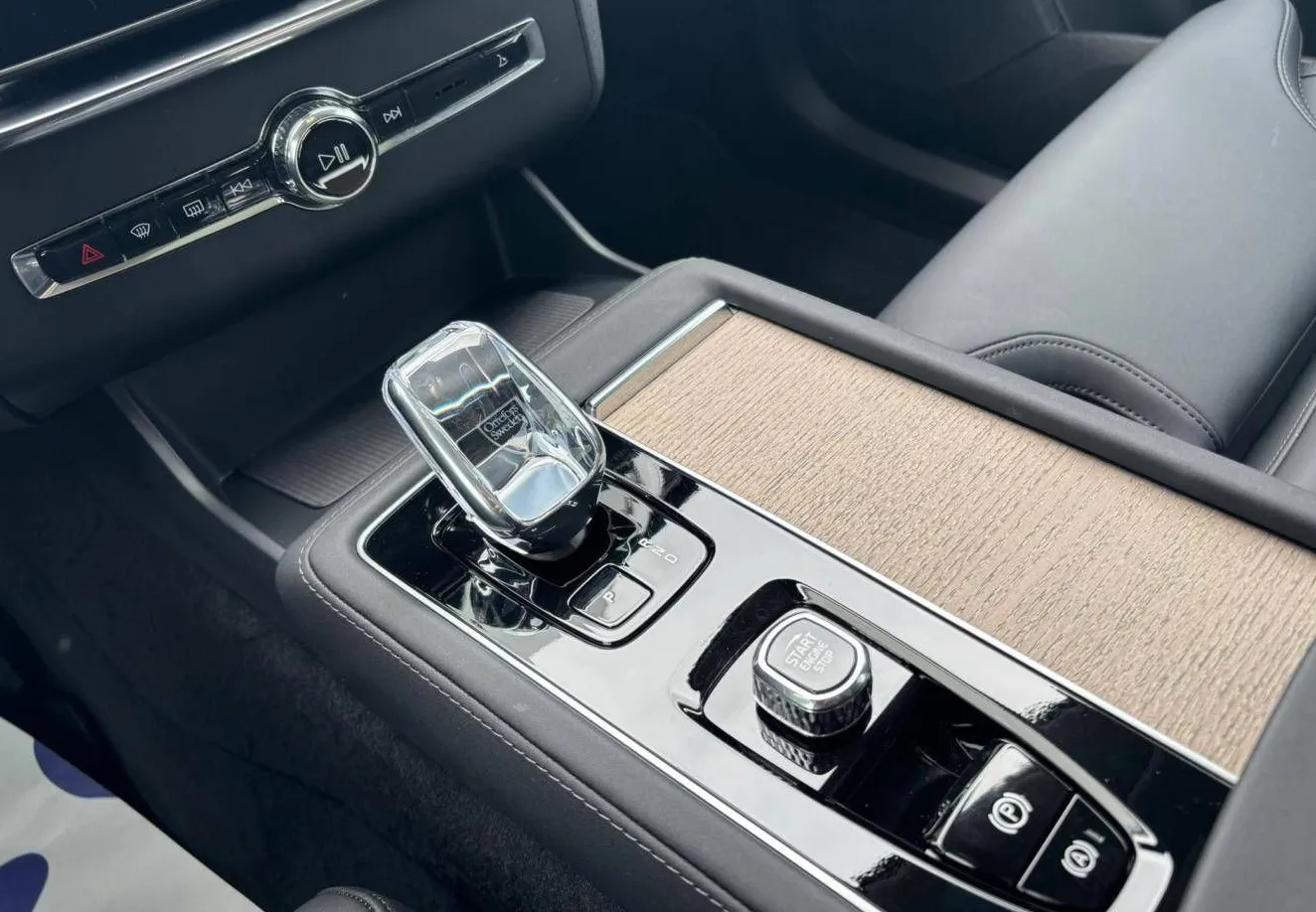 Zunanja slika - Volvo XC90 - B5 AWD Plus Bright Avt. 360.KAM-PILOT-HARM KARDON - 12