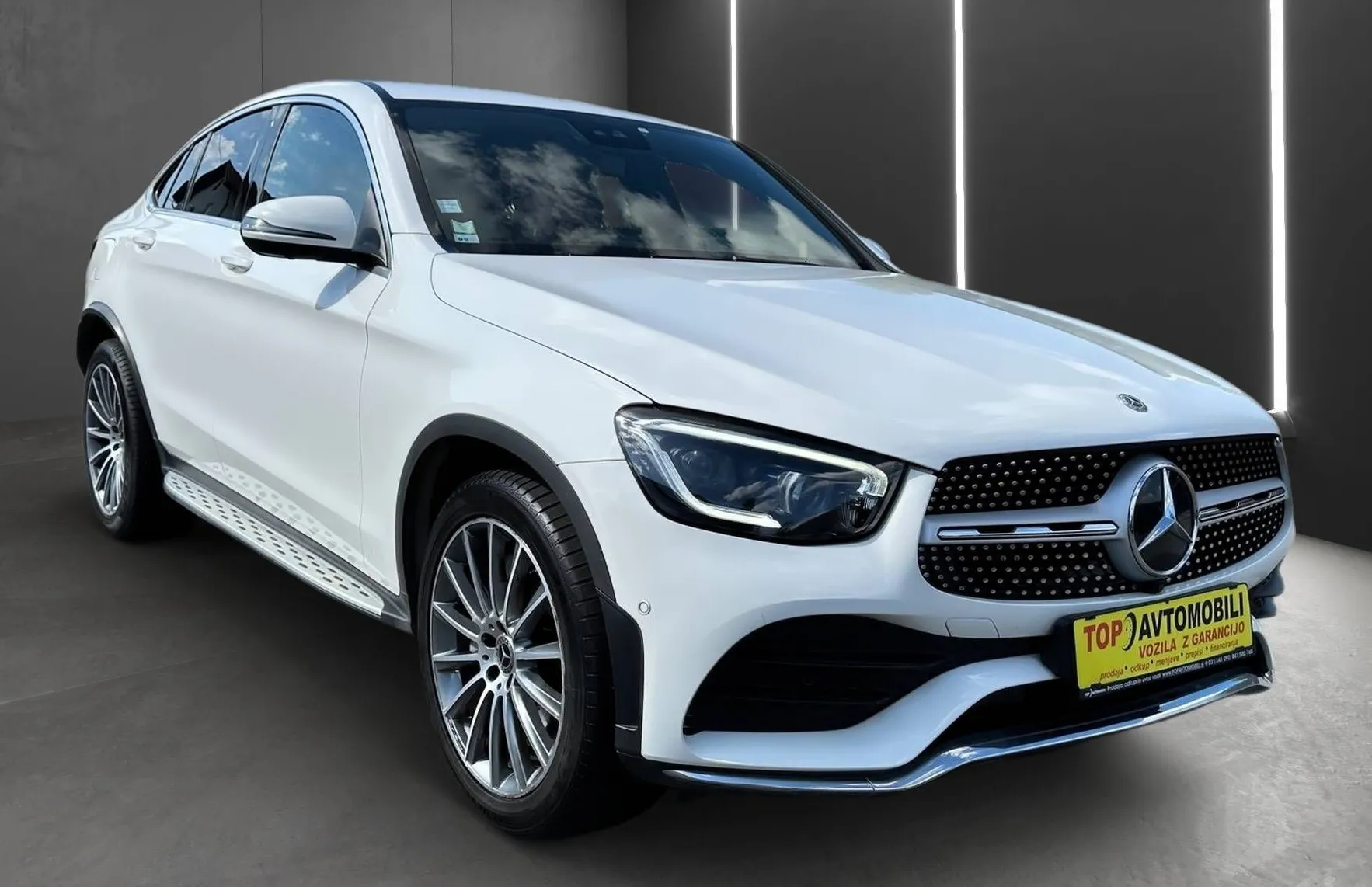 Zunanja slika - Mercedes-Benz GLC-Razred - GLC coupe 220d 4MATIC AMG LINE LED RADAR KAM 360 USNJE NAVI - 9