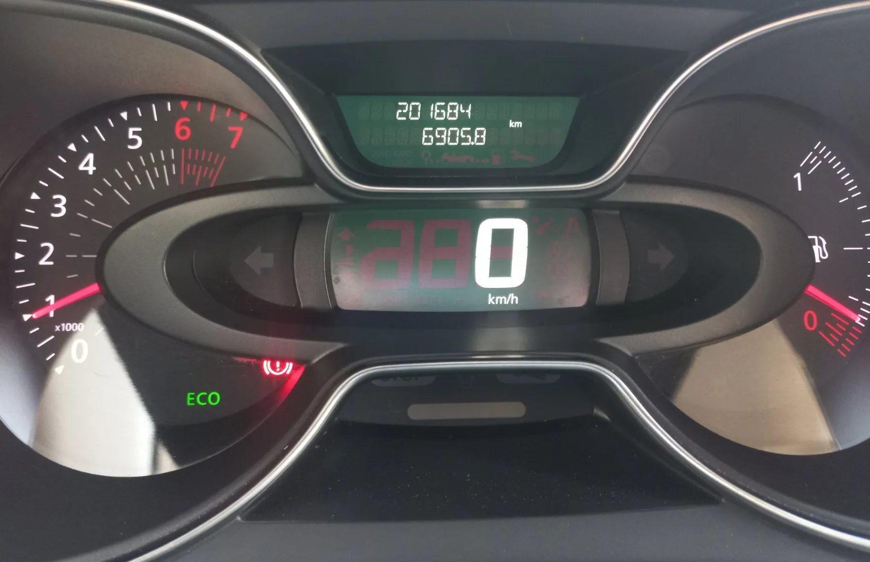 Zunanja slika - Renault Captur - TCe 90 Energy Outdoor - 10