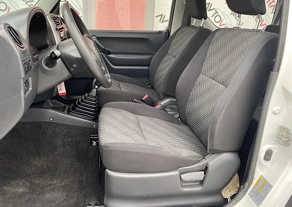 Zunanja slika - Suzuki Jimny - 1.3 VVT 4X4 AC COMFORT - 12