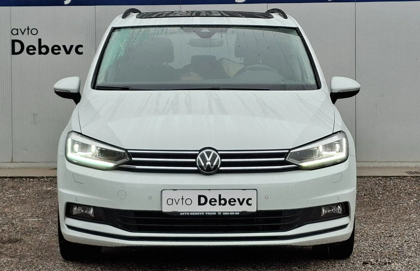 Zunanja slika - Volkswagen Touran - 2.0 TDI Highline DSG - Slo poreklo - 1. Lastnik - 2