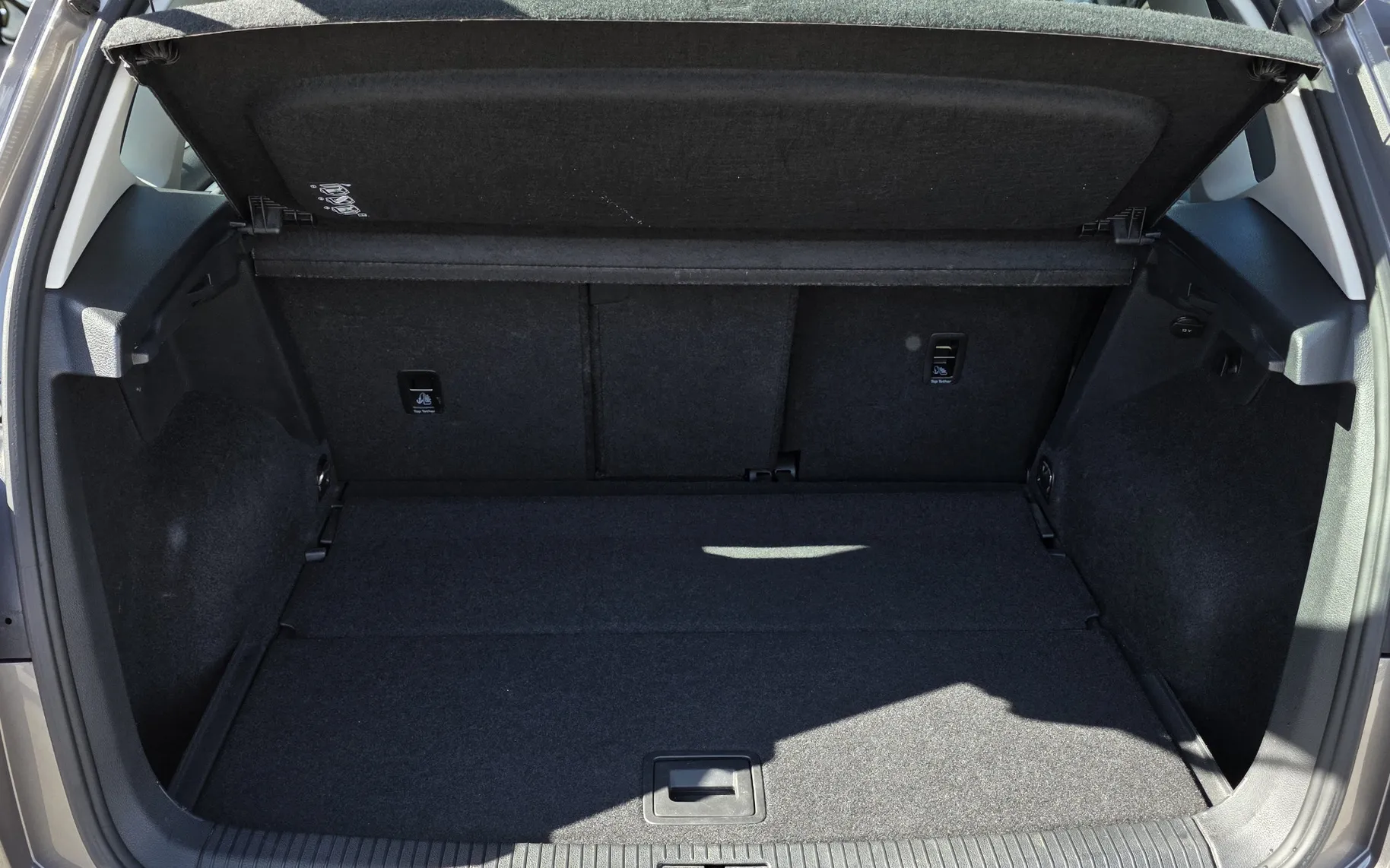 Zunanja slika - Volkswagen Golf - Sportsvan 1,6 TDI BMT DSG 1.LAST SLO PDC TEMP - 17