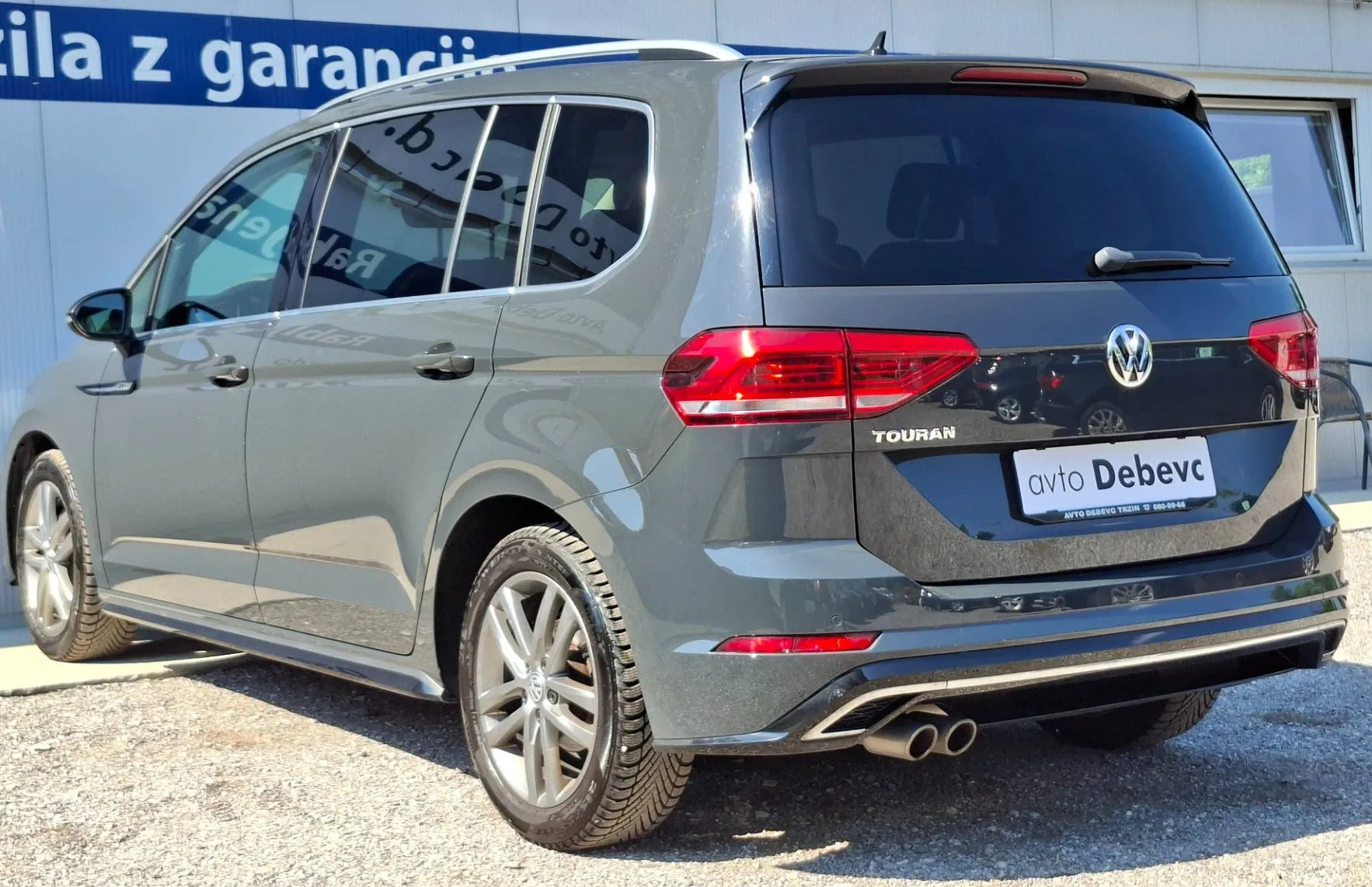 Zunanja slika - VW Touran - 2.0 TDI BMT R-Line Edition - 6