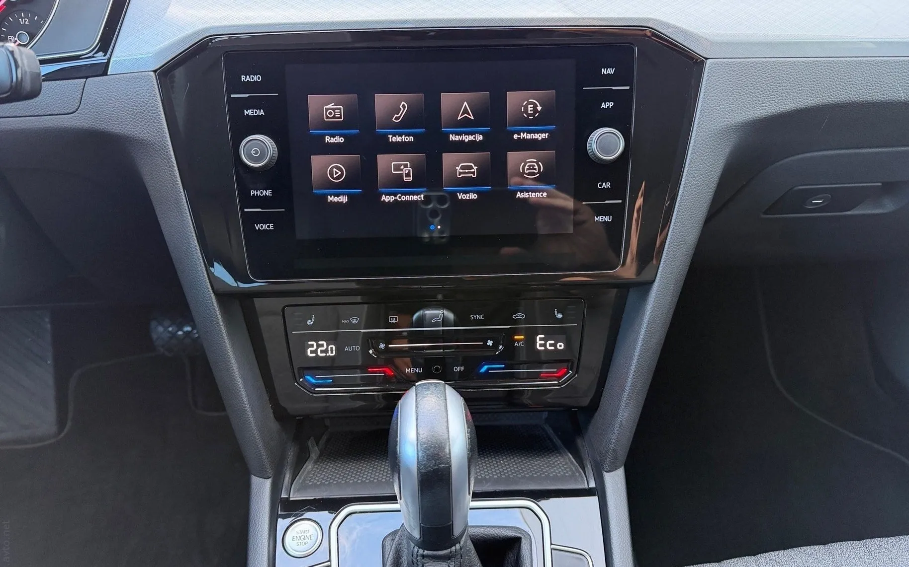 Notranja slika - Volkswagen Passat Variant - 1.4 GTE- LED-ACC-Mrtvi kot-PDC-Vzvratna kamera - 9