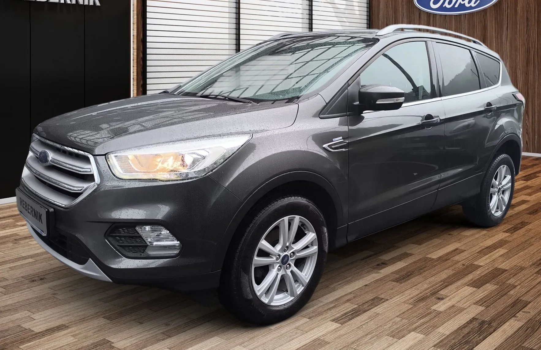 Zunanja slika - Ford Kuga - 1.5 TDCi Style 120PS- SLO-1.LASTNIK-KAMERA - 1