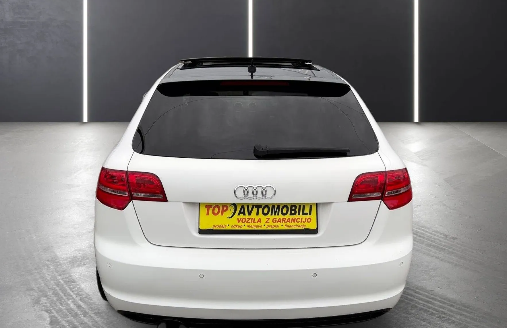 Zunanja slika - Audi A3 - 2.0 TDI AUT XENON AUT PANO PDC TEM USNJE TOP... - 5