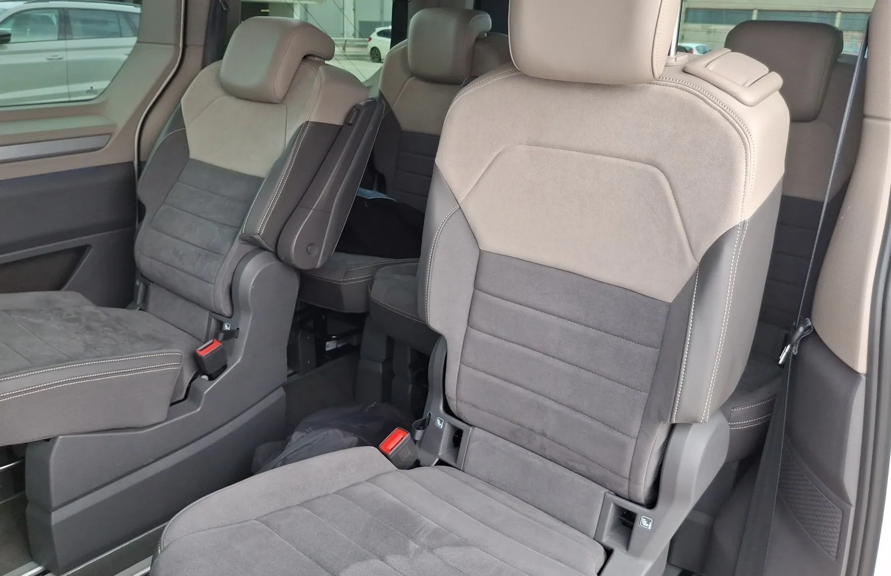 Zunanja slika - VW Multivan - T7 2.0 TDI L1 Edition DSG - 6