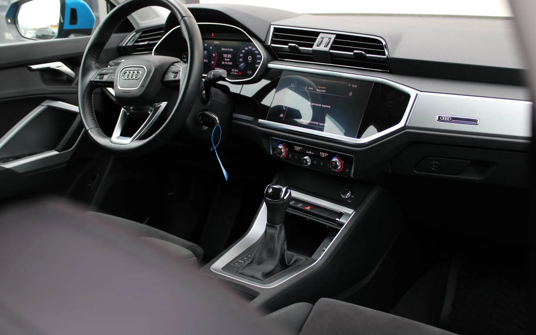 Zunanja slika - Audi Q3 - 35 TDI S tronic S-LINE LED VIRTUAL SPORT SED - 9