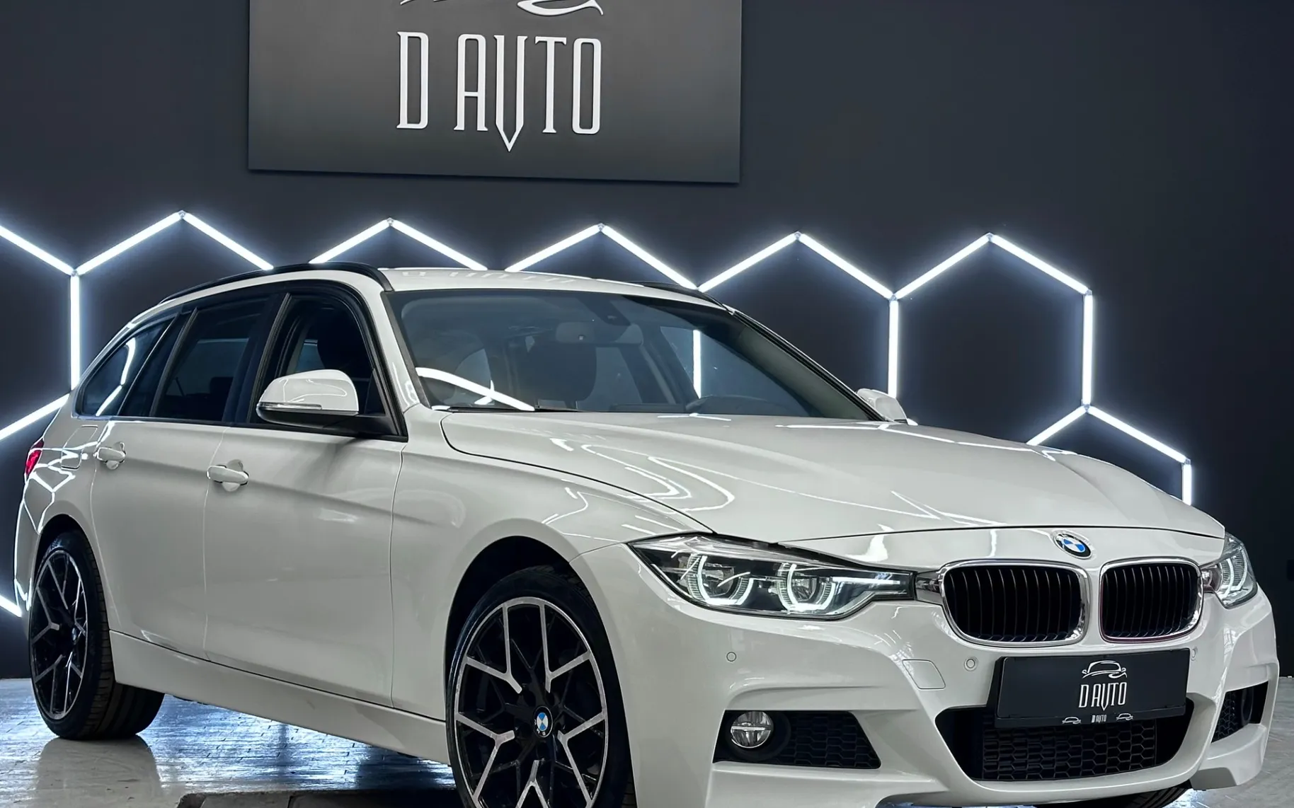 Zunanja slika - BMW serija 3 Touring: - serija 3  318d AT+NAVI+LED+SAMO 122000km - 3