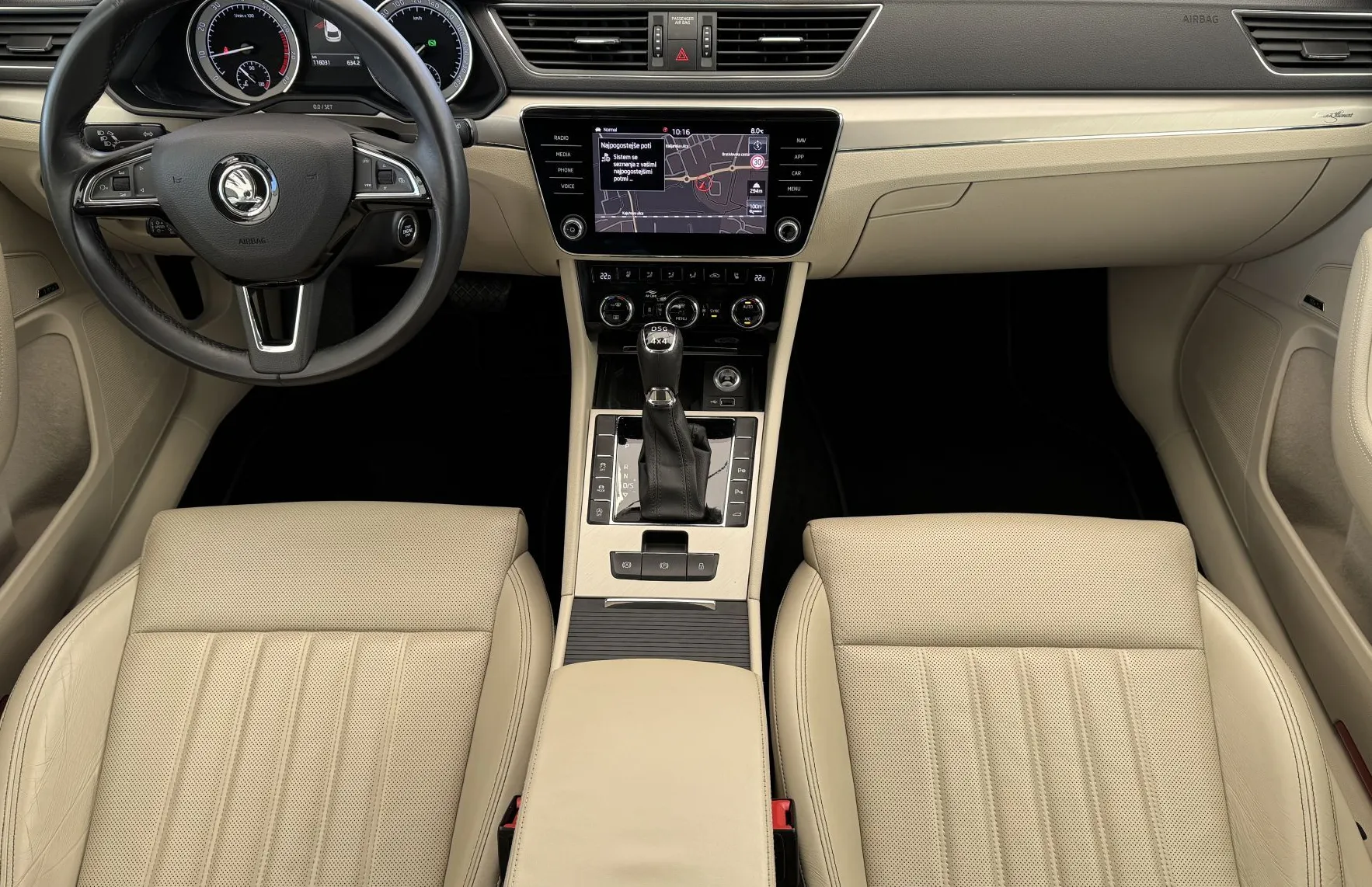 Zunanja slika - Škoda Superb - Combi Laurin   Klement 2.0 TSI DSG 4x4 - 7
