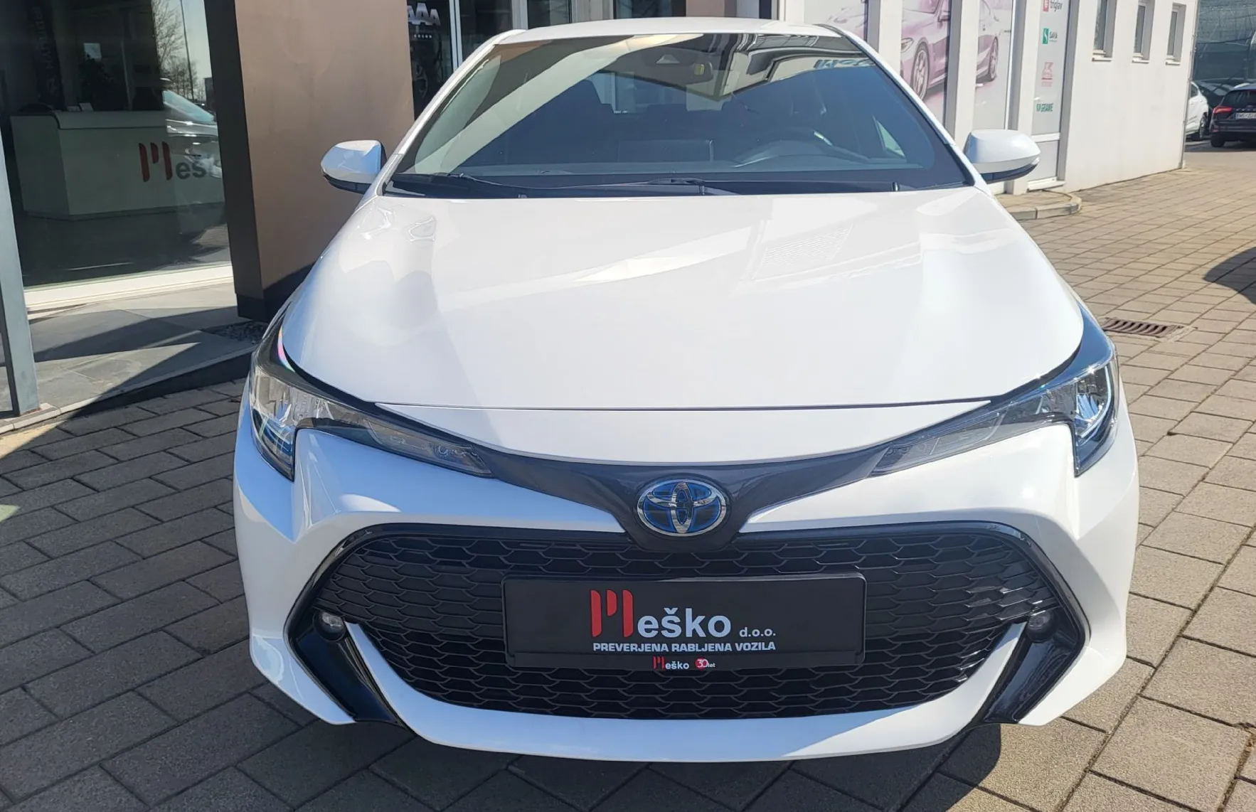 Zunanja slika - Toyota Corolla - 1.8 Hybrid 1 last-navi-alu-kamera-temp-acc-led - 2