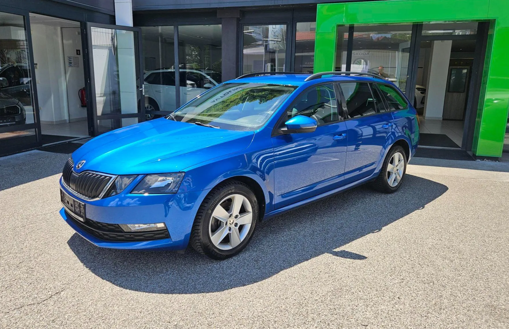 Zunanja slika - Škoda Octavia - Combi 1.0 TSI Ambition - 1