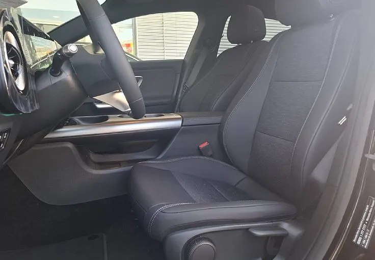 Zunanja slika - Mercedes-Benz CLA-Razred - CLA Shooting Brake 180 Paket Advance Plus... - 8