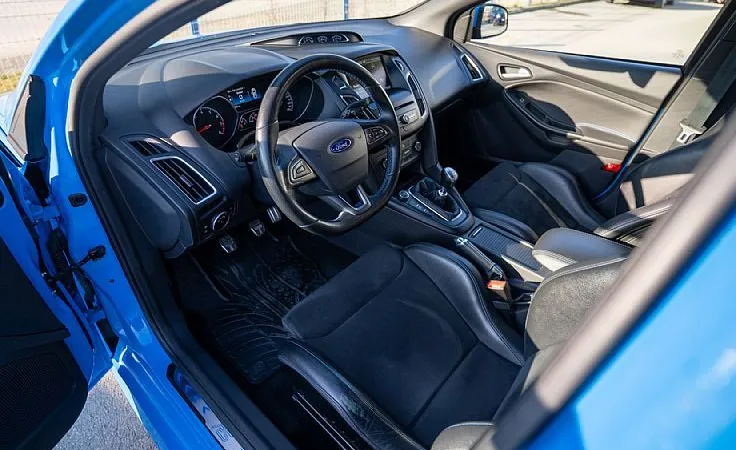 Zunanja slika - Ford Focus - RS 2.3 EcoBoost - 11