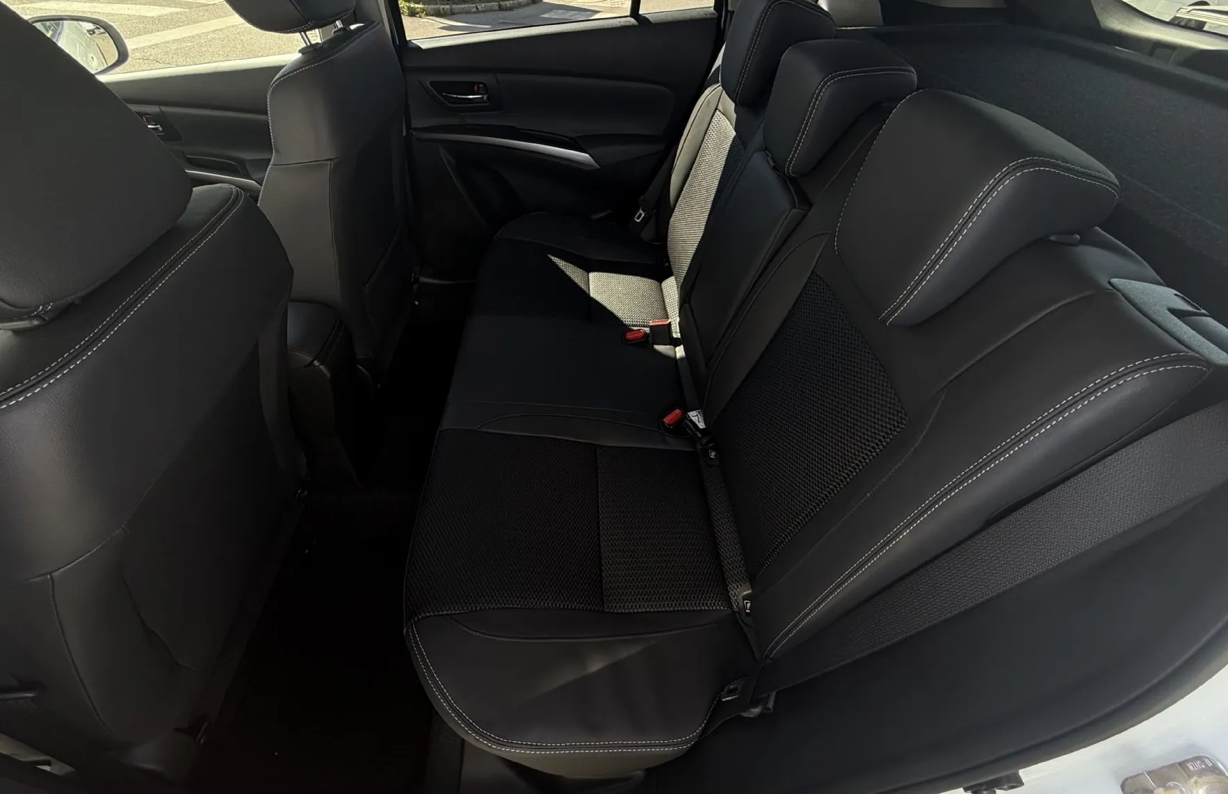Zunanja slika - Suzuki S-Cross - 1.4 Boosterjet AllGrip Hibrid Elegance - 10