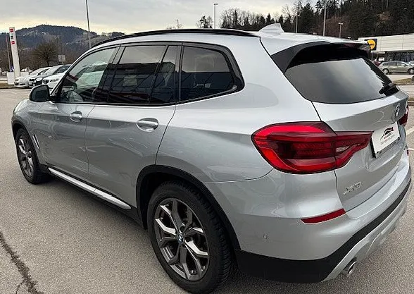 Zunanja slika - BMW X3 - serija : xDrive20d xLINE RADAR MATRIX VIRTUAL KLJUKA MEMORY - 6